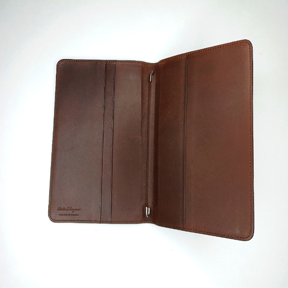 Salvatore Ferragamo Cognac Leather Planner Cover - Picture 2 of 5